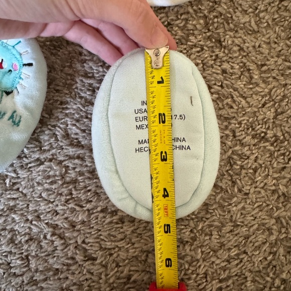 My First Valentine’s Day Blue Lion Booties And Bib Set Baby Infant Sz 1-2 - Picture 3 of 3